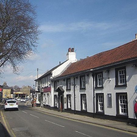 Swan & Talbot Inn Wetherby Exterior photo