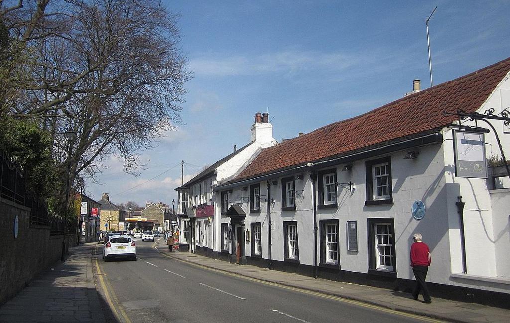 Swan & Talbot Inn Wetherby Exterior photo