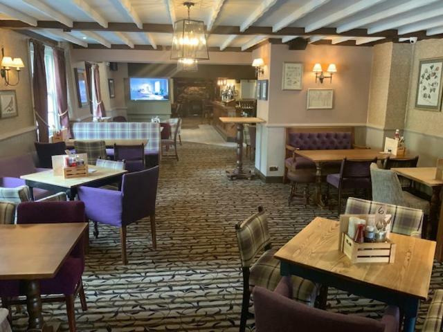 Swan & Talbot Inn Wetherby Exterior photo